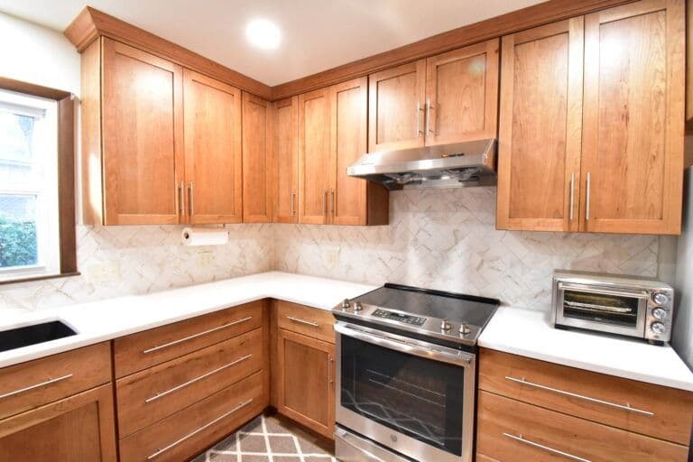 imgi_41_kitchen-cabinet-remodeling-silver-handles-768x512.jpg
