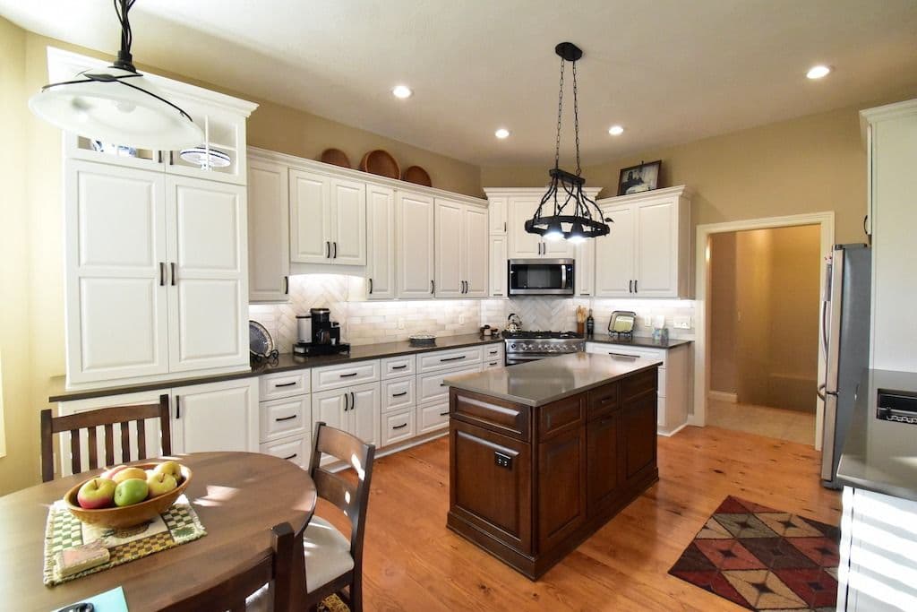 imgi_6_storage-kitchen-islands.jpg