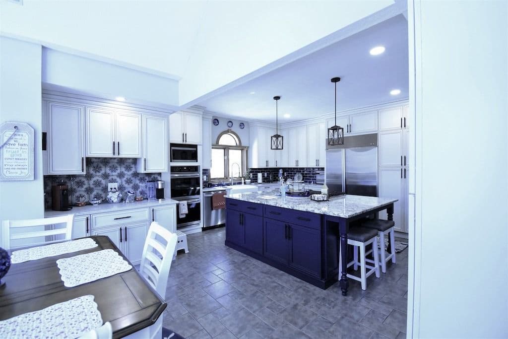 imgi_7_multi-use-kitchen-islands.jpg
